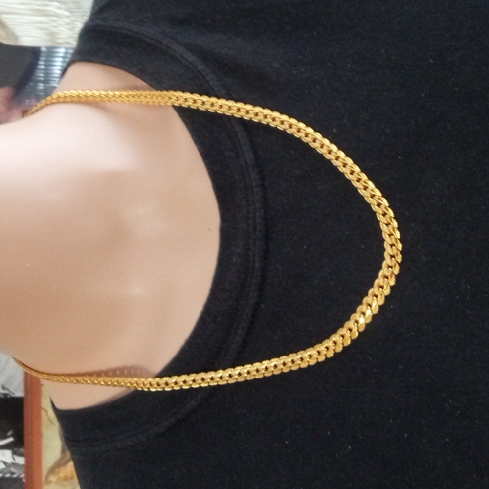 Elegant 18K Plated Gold Chain Necklace 22 In